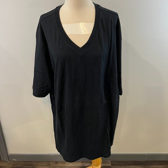 HB Black V Neck Tee (XXL) - Picture 2 of 8